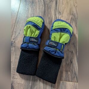 Snow Stopper Kids Mittens - Blue and Green. Age 1-2 Adjustable Wrist Strap.